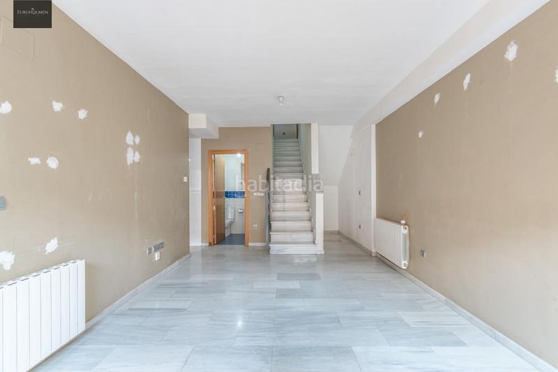 Foto cdca3a15-5326-463d-87ad-a9af4369f6b1. Zweistöckige wohnung mit heizung parking in Casco Histórico Churriana de la Vega