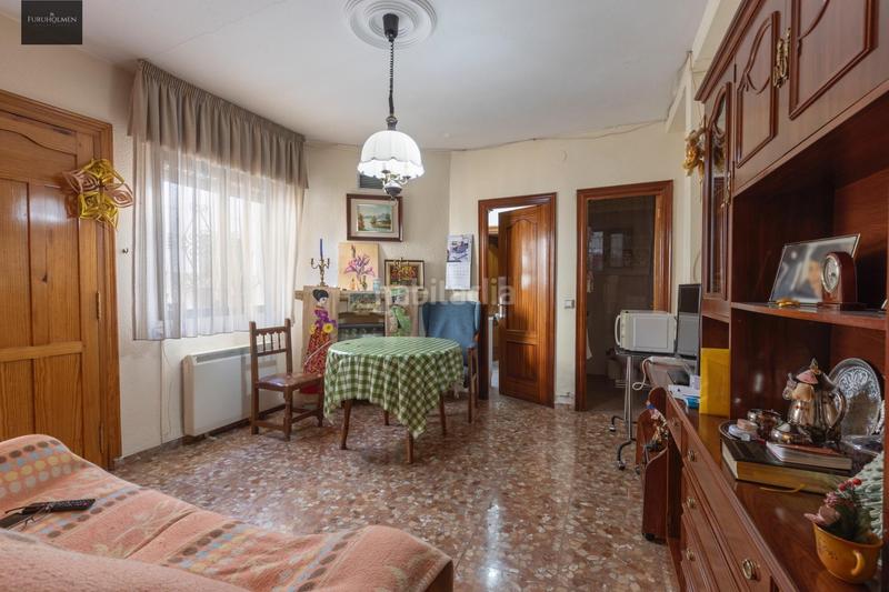 Foto 7075fce8-3245-4bc7-adf3-023033b3053f. Casa amb calefacció a Campotéjar