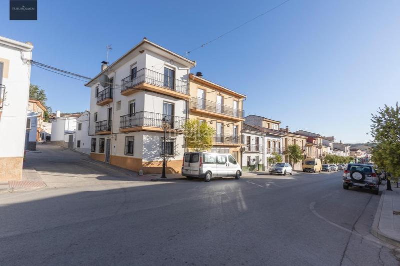 Foto a0cdccd6-c77d-45e0-92fe-cbc3a9796c10. Casa amb calefacció a Campotéjar