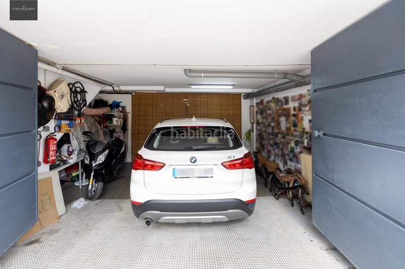 Foto 4b6b8cc2-f068-44e5-8147-22d6f848e201. Reihenhaus mit heizung parking in Crta. De la Sierra Granada