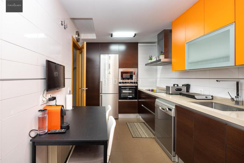 Foto 76d5b23a-0ed5-4634-92f6-d47da77947ff. Reihenhaus mit heizung parking in Crta. De la Sierra Granada