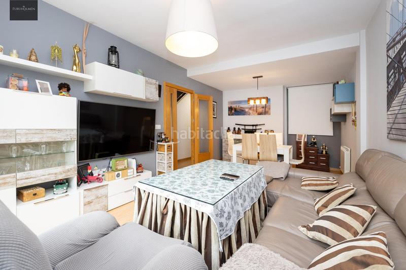 Foto 806a4da4-a10c-48f7-8302-1854323aee91. Reihenhaus mit heizung parking in Crta. De la Sierra Granada