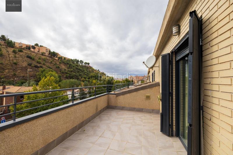 Foto ac7260e0-5f0d-4713-820a-b699c9c297b0. Reihenhaus mit heizung parking in Crta. De la Sierra Granada