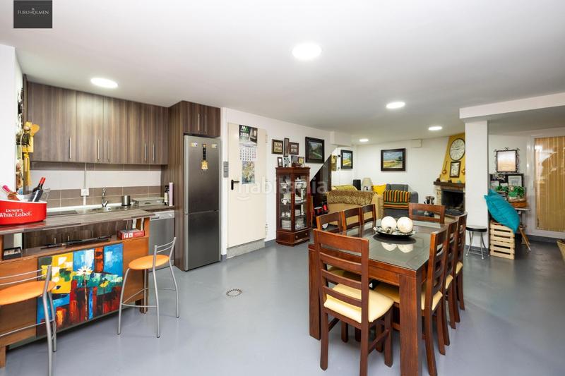 Foto ede45c52-6c69-4227-b849-fb87bd41fd5f. Reihenhaus mit heizung parking in Crta. De la Sierra Granada