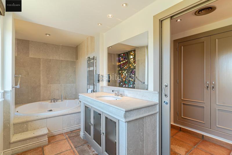 Foto 31bd0eeb-cc39-4086-a6e5-5138bc89dbfa. Chalet avec chauffage parking piscine dans Velilla - Velilla Taramay Almuñécar