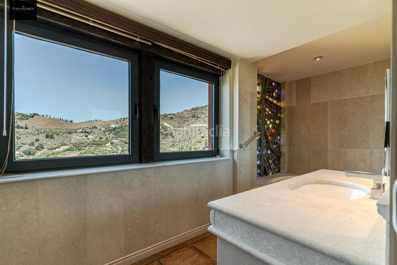 Foto c76e007d-0bd7-44d4-8eff-dde513787f53. Chalet avec chauffage parking piscine dans Velilla - Velilla Taramay Almuñécar