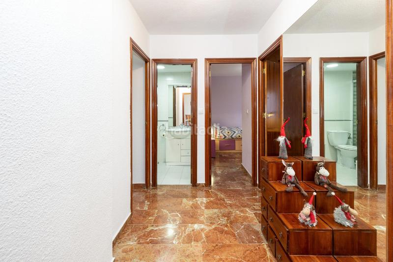 Foto be419c9a-fe54-4128-83ce-2fb2e5f16c1d. Affitto appartamento con parcheggio in Joaquina Eguaras Granada