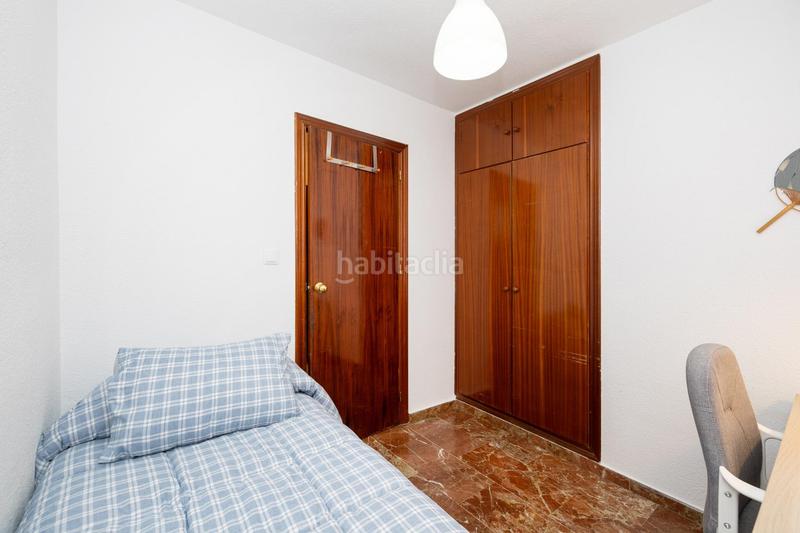 Foto 9b661436-b343-4d4f-895a-d07aba78a171. Rent flat with parking in Joaquina Eguaras Granada