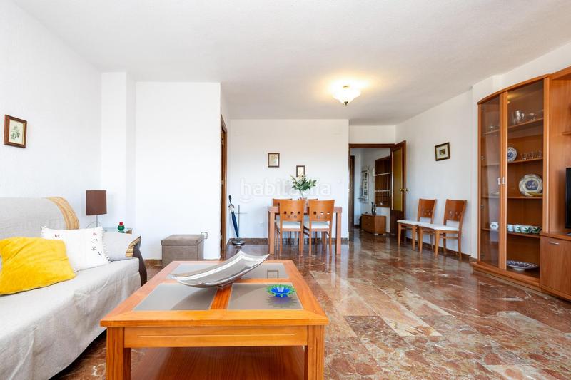 Foto d1cdddca-fa37-4a37-aac3-a5b9c666294a. Rent flat with parking in Joaquina Eguaras Granada