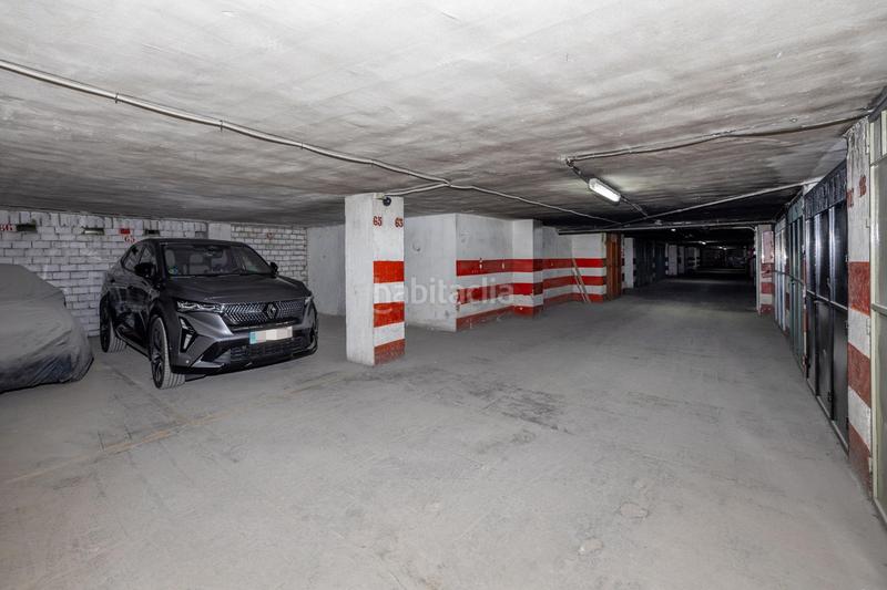 Foto 7e14100e-e16e-40f6-9840-116c48b04461. Alquiler parking coche alquiler de plaza de garaje en avenida de andalucia en Granada