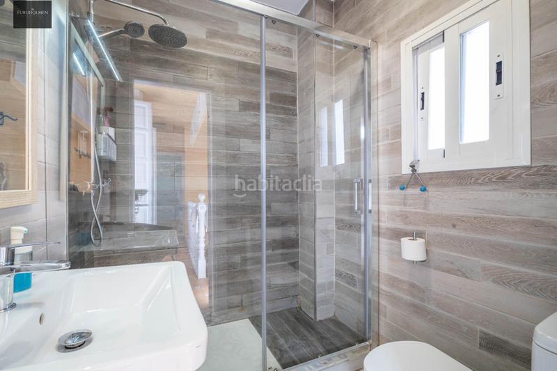 Foto 1fccaf2c-6c32-4314-85ea-89fee41ba1aa. Casa a schiera con riscaldamento in Barrio de Albaicín Granada