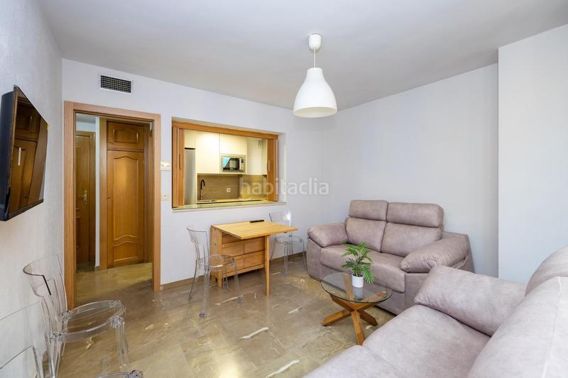 Foto 03cf2e44-0a95-4ca4-a470-8c39adf5d919. Location appartement avec chauffage dans Rosaleda - Juventud Granada