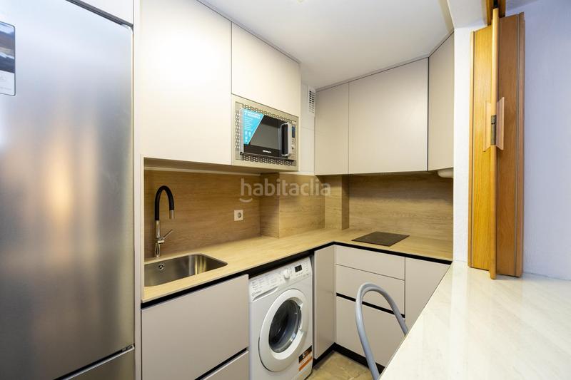 Foto 2c9d4c12-ab7e-4da4-a64a-b4937285e7ae. Location appartement avec chauffage dans Rosaleda - Juventud Granada