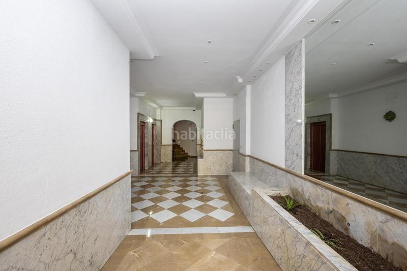 Foto c1c5c0c2-cb3d-4740-bd30-359f3f8cd9af. Location appartement avec chauffage dans Rosaleda - Juventud Granada