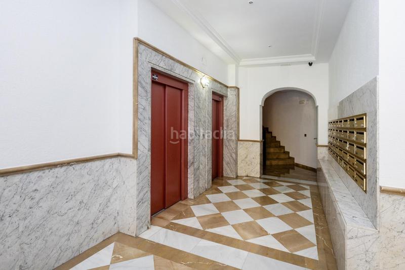 Foto 0c06ce83-e4de-4851-8889-8a32c5ddb402. Rent flat with heating in Rosaleda - Juventud Granada