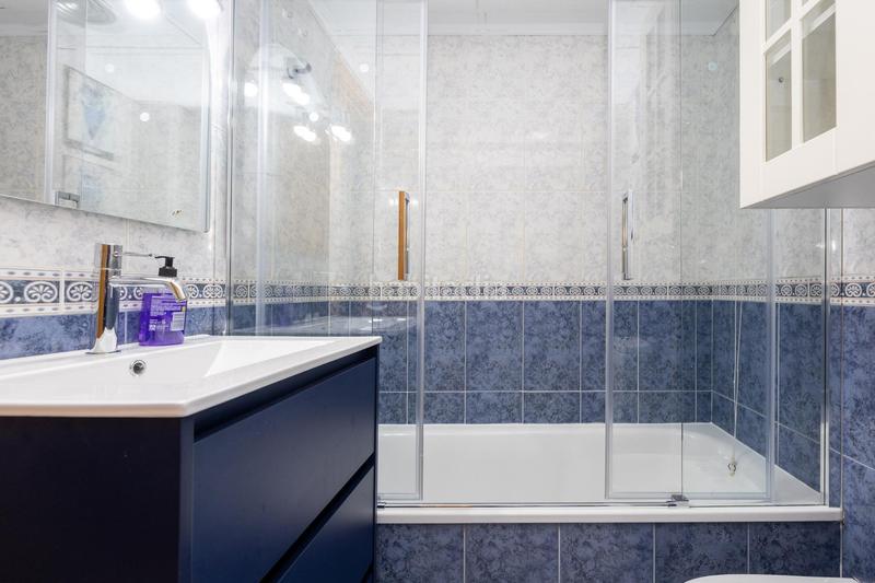 Foto 1d1838a5-a746-4ff7-a489-c11e9262d556. Rent flat with heating in Rosaleda - Juventud Granada