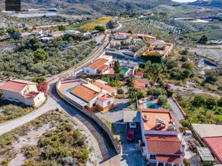 Masia  Vélez de benaudalla. Encanto rústico, naturaleza y comodidad a pocos minutos del mar.