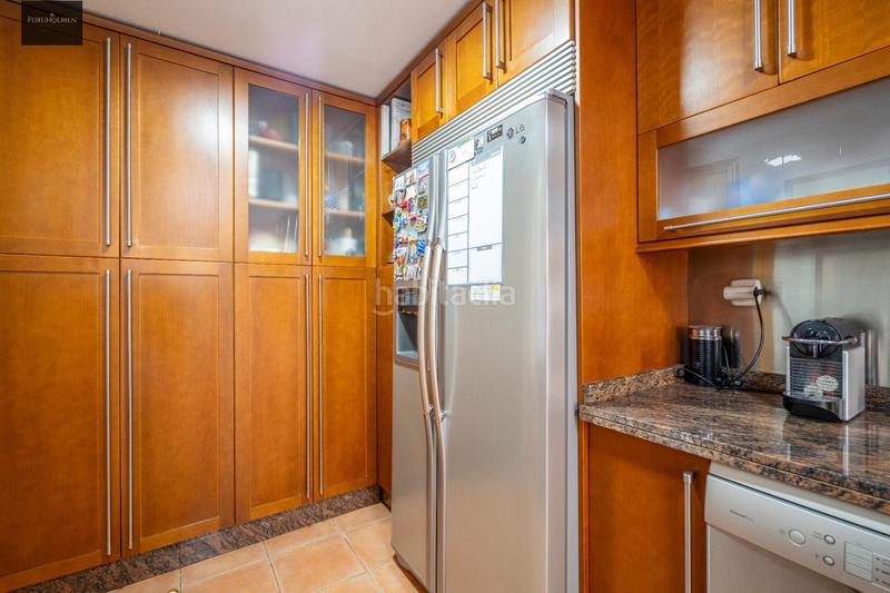 Foto 007a9ea5-bd61-47b1-b03c-ff284926f683. Casa adossada amb calefacció aparcament a Camino de los Neveros - Serrallo Granada