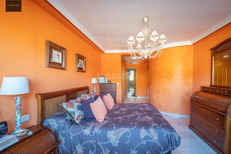 Foto 533be28b-6f22-4feb-8325-a4816cdc113f. Casa adossada amb calefacció aparcament a Camino de los Neveros - Serrallo Granada