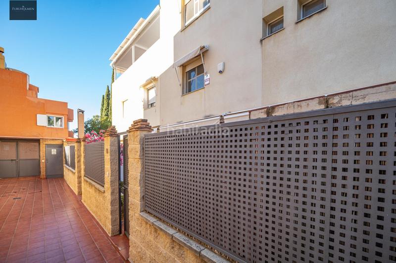 Foto 8db270da-e600-4321-9668-1068cb99f122. Casa adossada amb calefacció aparcament a Camino de los Neveros - Serrallo Granada