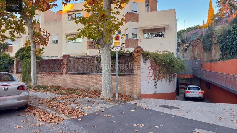 Foto 9089c483-1a00-4cfd-9e12-ebe5ff2136bf. Casa adossada amb calefacció aparcament a Camino de los Neveros - Serrallo Granada