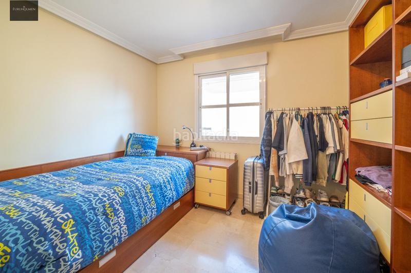 Foto b48979f6-226e-40d1-8189-7c3e716d7d7d. Casa adossada amb calefacció aparcament a Camino de los Neveros - Serrallo Granada