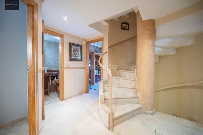 Foto c69198c9-ee76-4c7c-af7e-7f1d8279e2f5. Casa adossada amb calefacció aparcament a Camino de los Neveros - Serrallo Granada