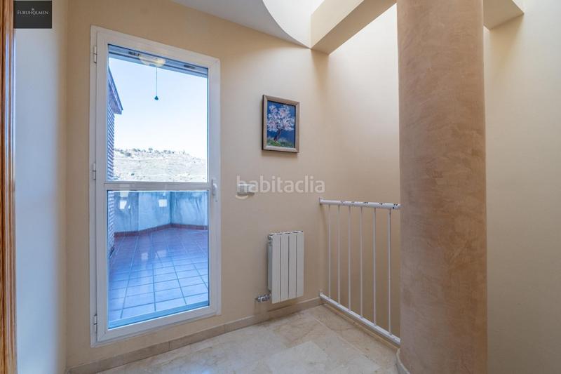 Foto d2edb948-74f9-4899-98e8-f045bddf0e84. Casa adossada amb calefacció aparcament a Camino de los Neveros - Serrallo Granada