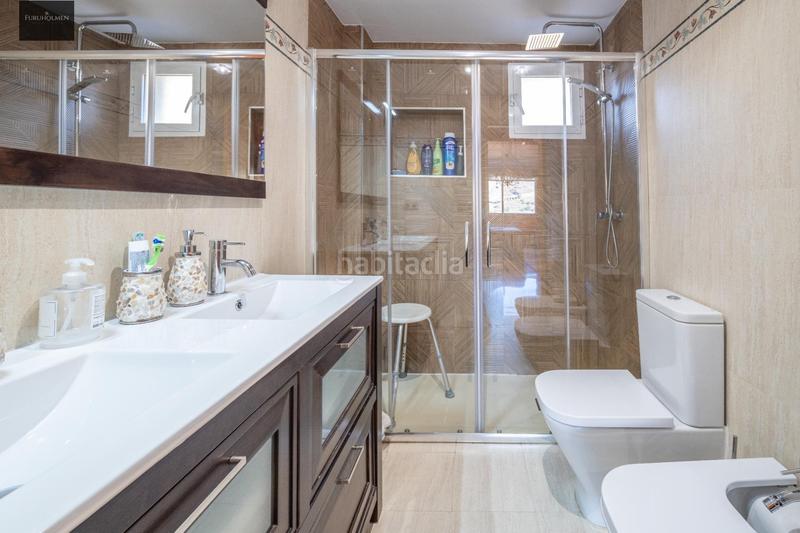 Foto de3a6010-335a-4675-9c52-e4b81e3fc668. Casa adossada amb calefacció aparcament a Camino de los Neveros - Serrallo Granada