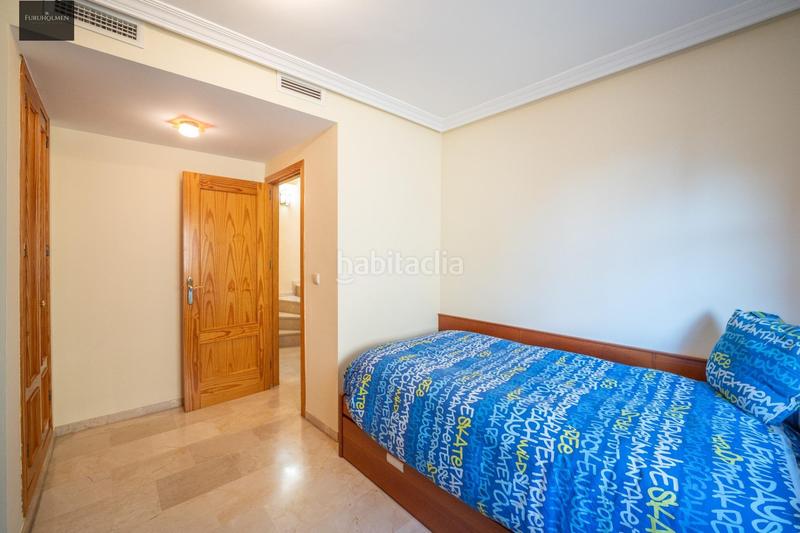 Foto f26f4c10-5407-4f55-a508-615304758983. Casa adossada amb calefacció aparcament a Camino de los Neveros - Serrallo Granada