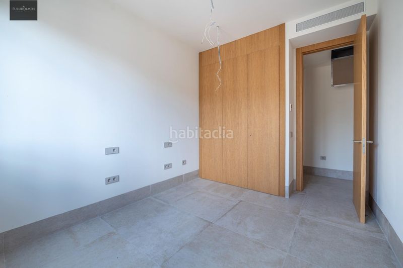 Foto efca45c7-20e0-40d3-ab85-26d1faf68ba8. Pis amb aparcament a Centro Histórico Málaga