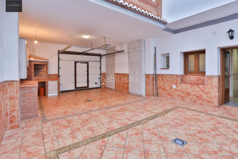 Foto 80fc6598-2d81-4fa6-bd82-2f4d52207b52. Casa adosada en andalucia gran casa en Padul