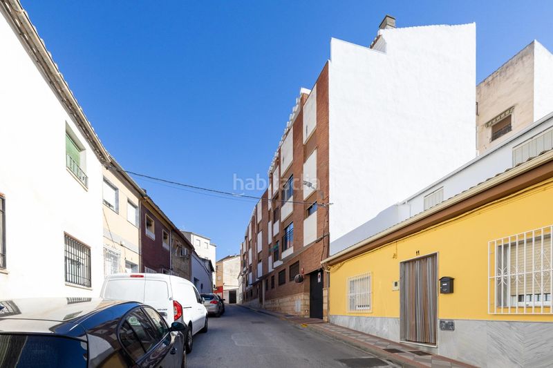 Foto 19357342-43ab-4b9d-b45d-e0569c6be6a6. Pis amb aparcament a Atarfe