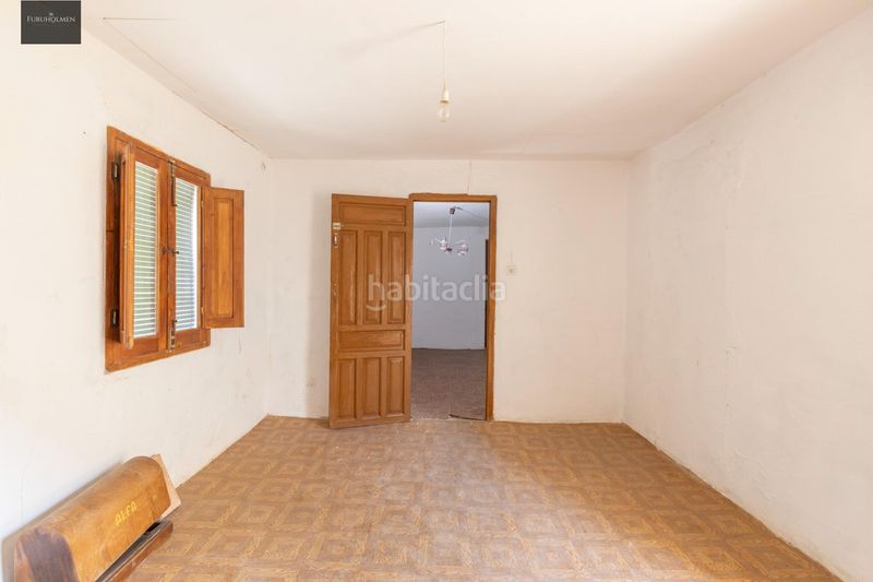 Foto 084f600f-5ce3-4d7e-9e48-0ae081389e29. Casa a Padul