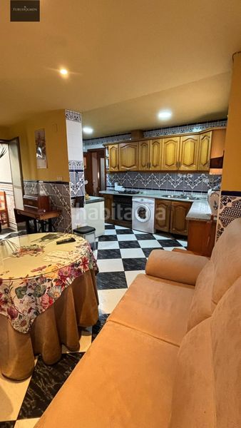 Foto 57e37d4e-9b2a-497a-9106-d4eb46e7099e. Casa amb aparcament a Padul