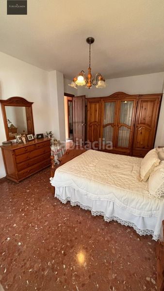 Foto 97211e4e-81bd-4494-975e-b631b922302d. Casa amb aparcament a Padul