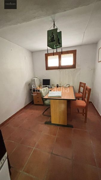 Foto a697ca74-03b8-4394-a21c-a1c15383bb92. Casa amb aparcament a Padul
