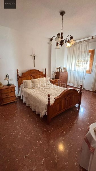 Foto d2513c6a-2456-400d-9a11-16dbddb268c8. Casa amb aparcament a Padul