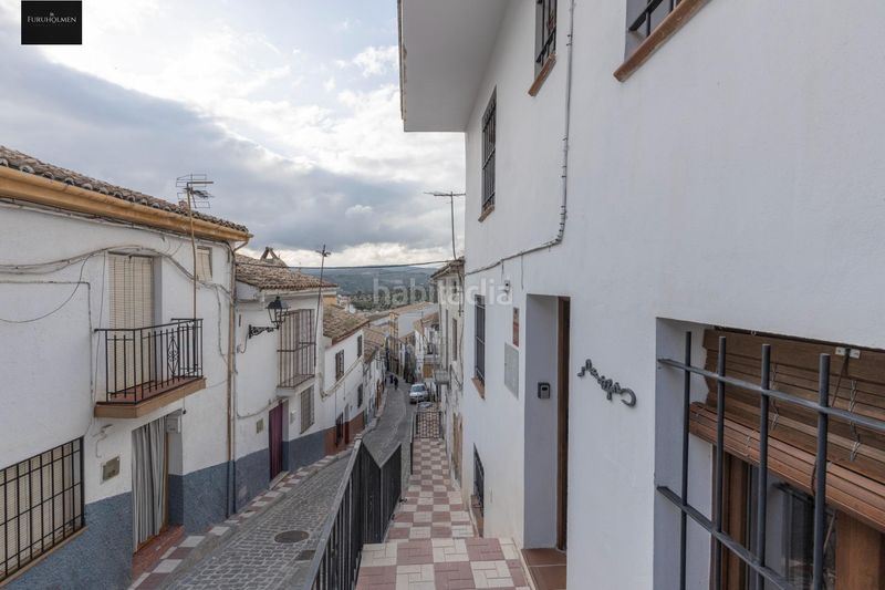 Foto f8f99065-a112-4875-8034-0b53a95273f4. Casa amb calefacció a Montefrío
