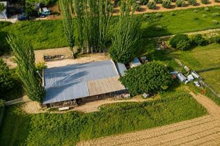 Masia a Monachil Pueblo. Magnífica finca rústica con edificación en monachil