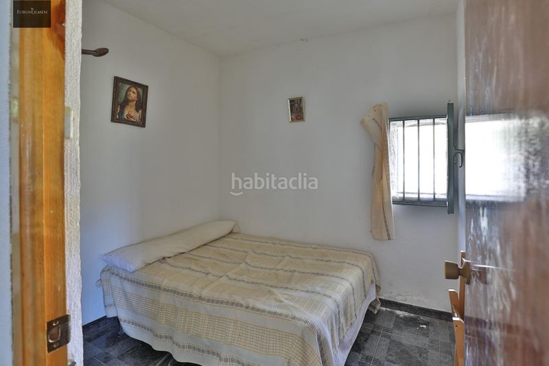 Foto 7045a04c-4e98-42e9-bb74-c240593f254b. Masia amb aparcament a Dúrcal