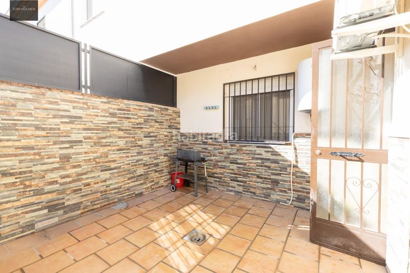Foto 0d1a8015-a481-4820-b7da-7c4b3ef87f0d. Casa amb aparcament a Alfacar