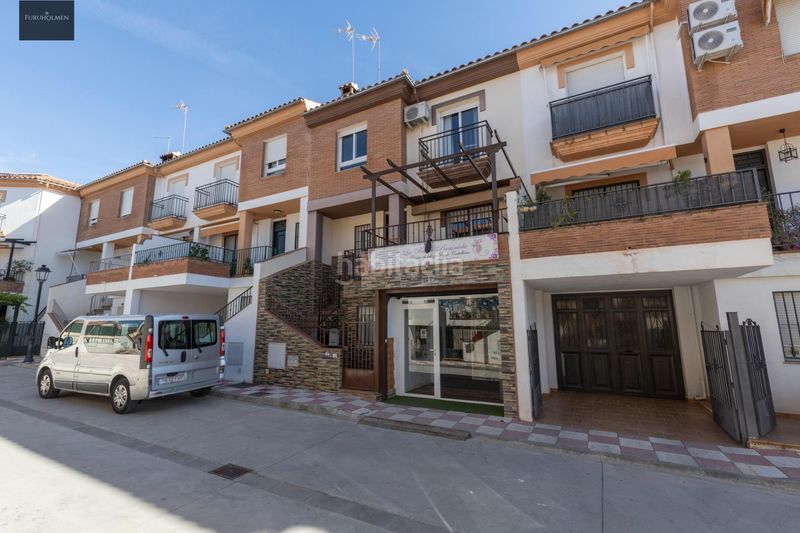 Foto dc5757db-0c08-4a64-8575-01b647e68c68. Casa amb aparcament a Alfacar