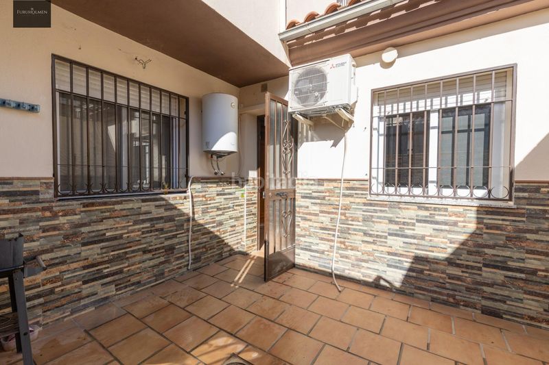 Foto ffa85503-2280-40f3-813a-c68b9078ca1b. Casa amb aparcament a Alfacar