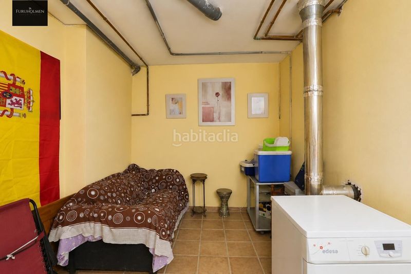 Foto 1870274c-a8db-49c6-a538-60e52864b258. Xalet amb aparcament piscina a Padul