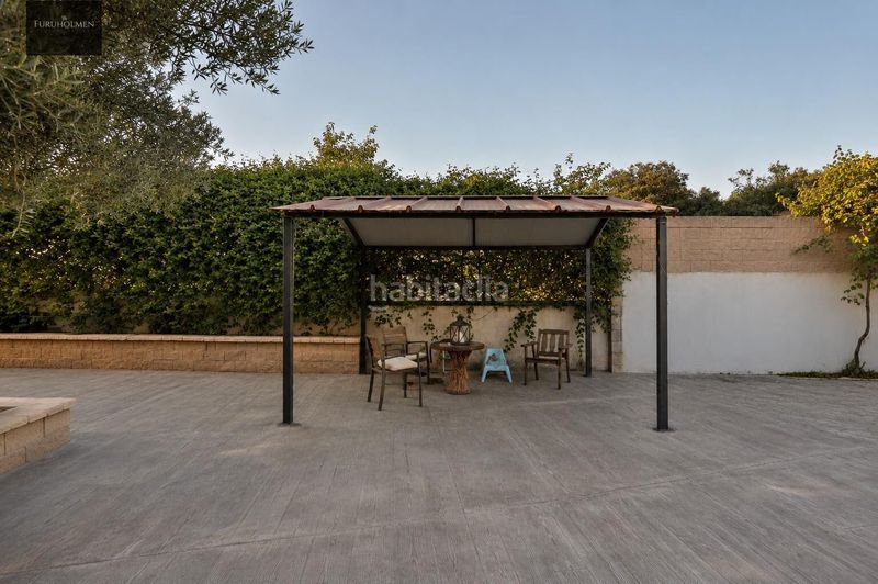 Foto fefbf729-f3f0-478a-be12-f38b4a67fd5f. Casa a Peligros