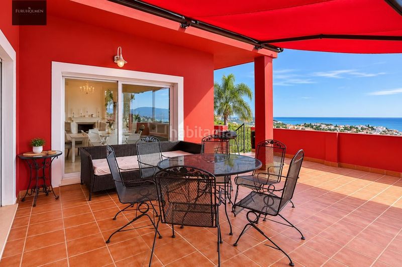 Foto f4c53d07-645a-4a9b-9697-12bdd59b9f01. Casa amb calefacció aparcament piscina a Pinares de San Antón Málaga