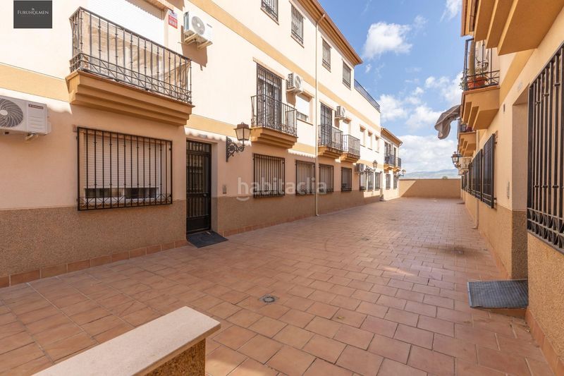 Foto afbbe65e-392d-44db-ba30-286b8190f7ab. Pis amb aparcament a Cijuela