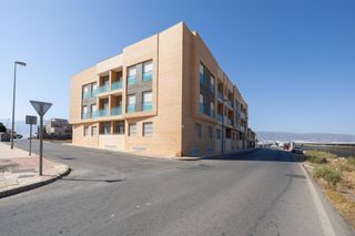 Flat in Avenida DEPOSITOS (R) 138