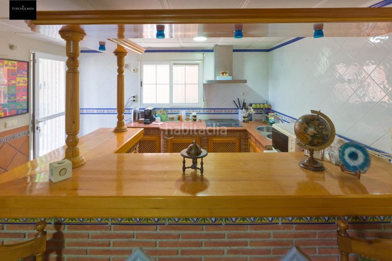 Foto c85684e3-57ba-4d2b-88fd-72d7e3af9c77. Casa amb calefacció aparcament a Cájar